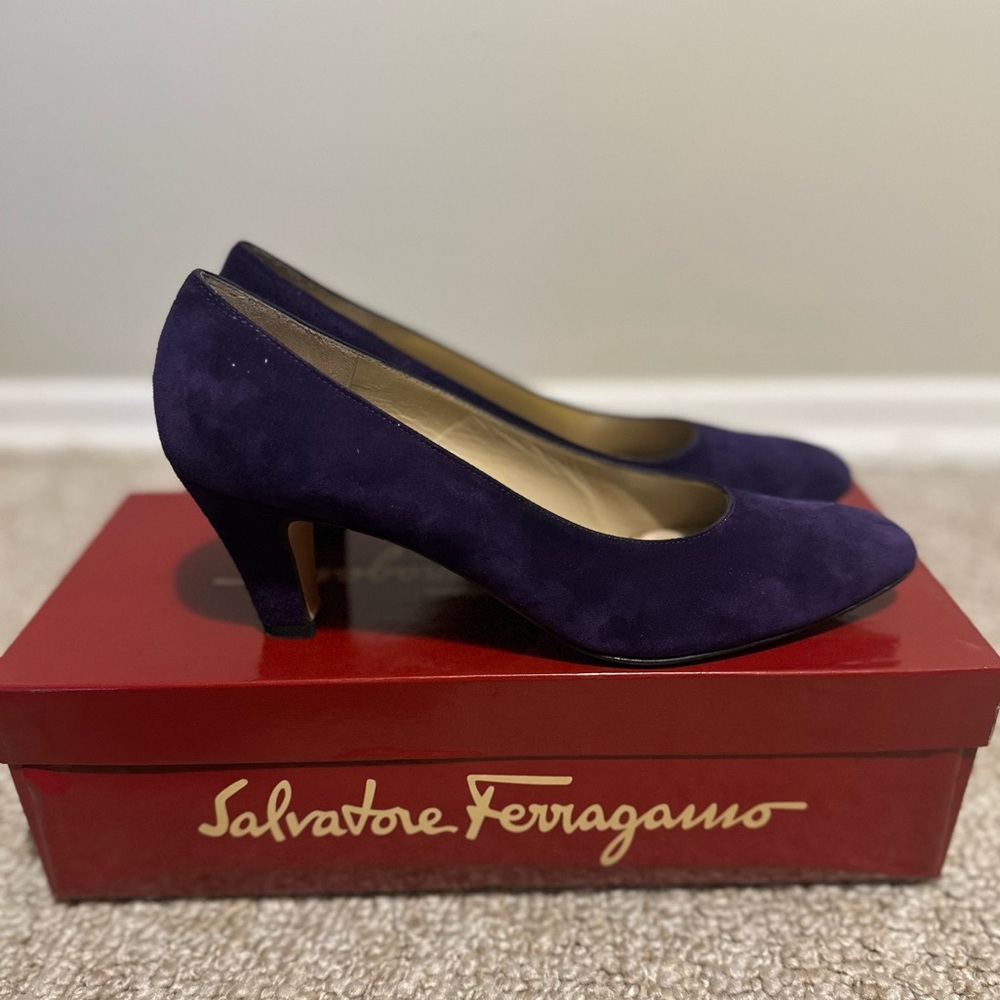 SOLD Salvatore Ferragamo vintage suede pumps
